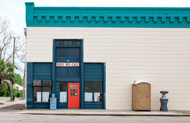 Best Porta potty delivery and setup  in Fairfax, OK